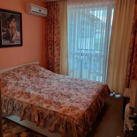 вилла астория 3 Apartment Elenite