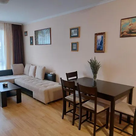 вилла астория 3 Apartment Elenite